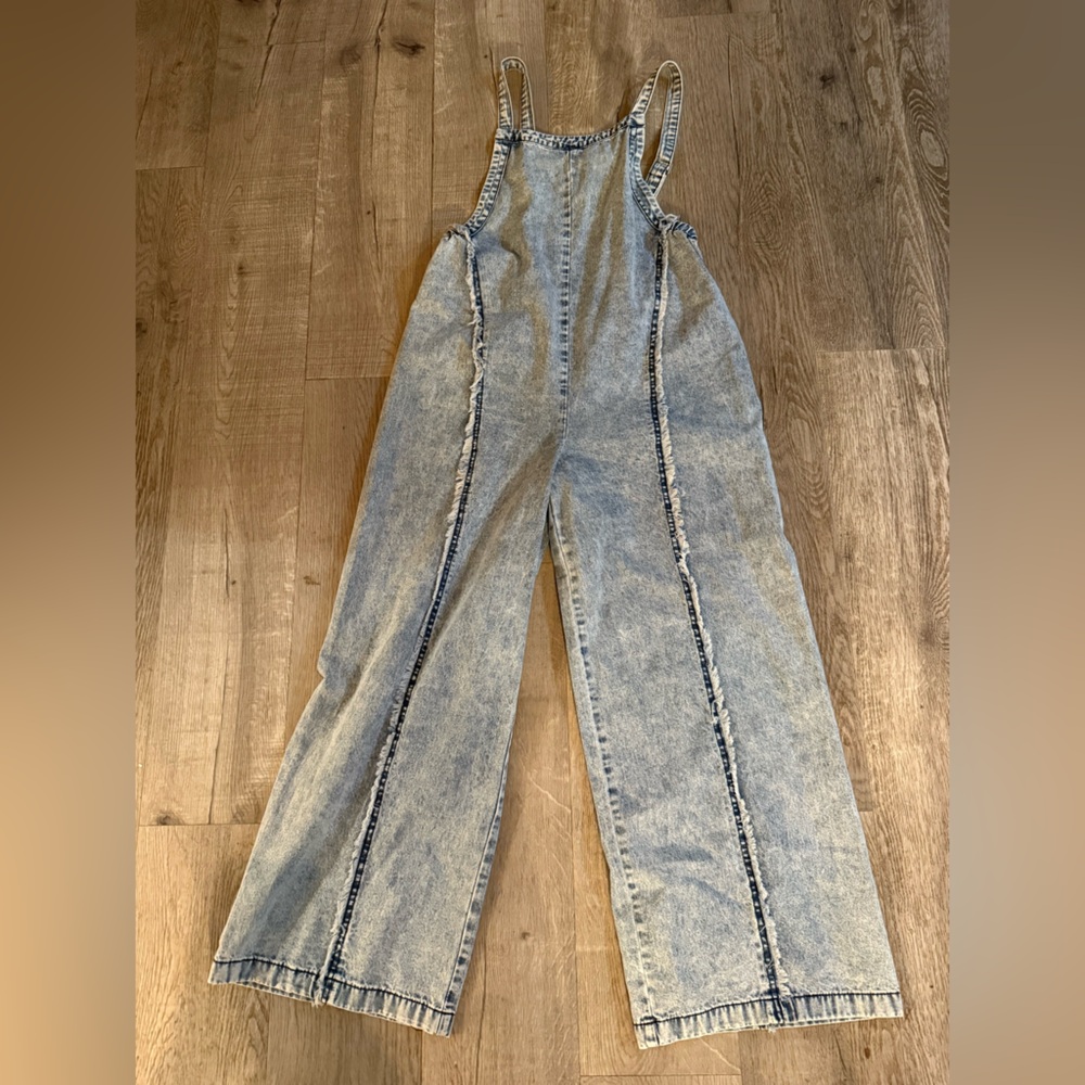 Stylish Light Blue Denim Overalls
